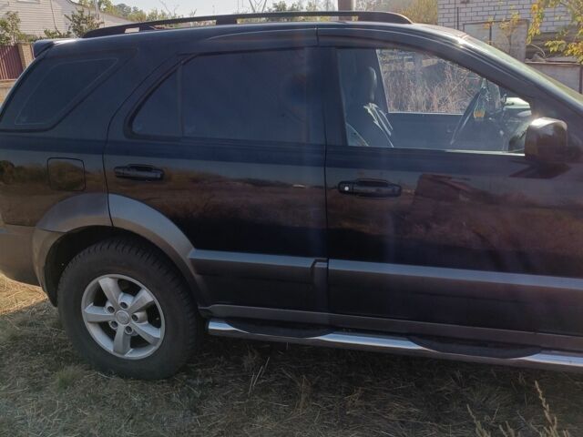 Киа Соренто 2004 в Изюме на Automoto.ua Черный Киа Соренто, объемом двигателя 2.5 л и пробегом 300 тыс. км за 5500 $, фото 7 на Automoto.ua