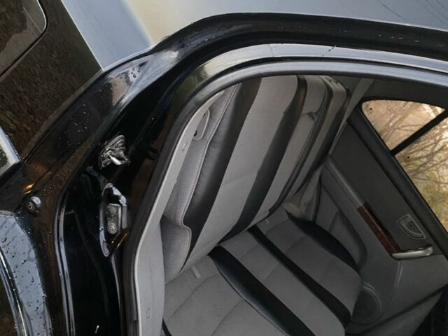 Черный Киа Соренто, объемом двигателя 2.5 л и пробегом 200 тыс. км за 7100 $, фото 13 на Automoto.ua