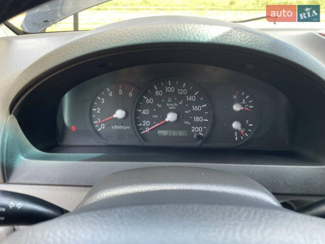 Чорний Кіа Соренто, об'ємом двигуна 2.5 л та пробігом 345 тис. км за 5100 $, фото 8 на Automoto.ua