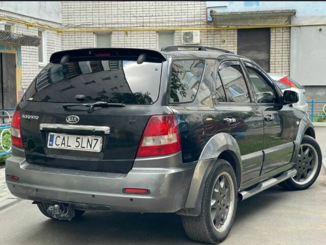 Киа Соренто 2004 в Синельниковом на Automoto.ua Черный Киа Соренто, объемом двигателя 2.5 л и пробегом 305 тыс. км за 4500 $, фото 2 на Automoto.ua