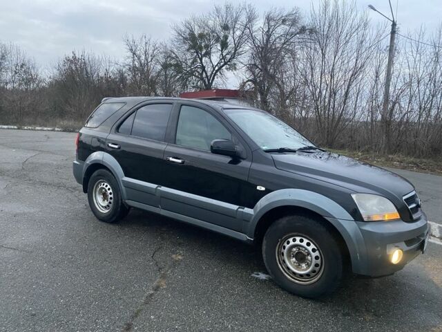 Черный Киа Соренто, объемом двигателя 2.5 л и пробегом 250 тыс. км за 4150 $, фото 8 на Automoto.ua