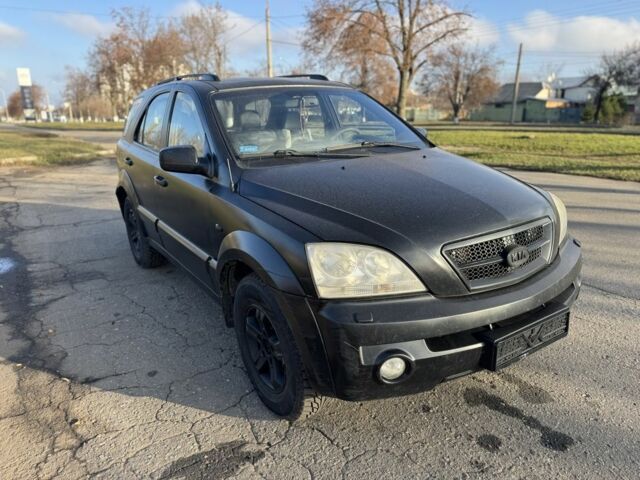 Черный Киа Соренто, объемом двигателя 2.5 л и пробегом 285 тыс. км за 3300 $, фото 1 на Automoto.ua