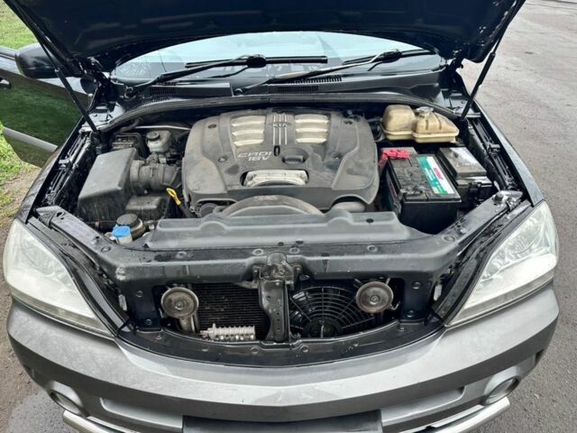 Чорний Кіа Соренто, об'ємом двигуна 2.5 л та пробігом 230 тис. км за 4200 $, фото 6 на Automoto.ua