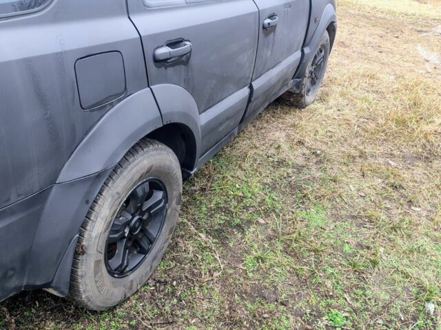 Черный Киа Соренто, объемом двигателя 0 л и пробегом 12 тыс. км за 2500 $, фото 2 на Automoto.ua