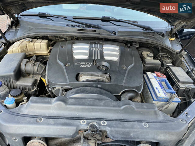 Чорний Кіа Соренто, об'ємом двигуна 2.5 л та пробігом 274 тис. км за 6300 $, фото 23 на Automoto.ua