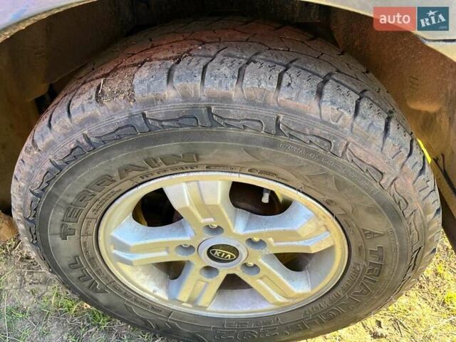 Киа Соренто 2004 в Великой Александровке на Automoto.ua Черный Киа Соренто, объемом двигателя 2.5 л и пробегом 350 тыс. км за 3700 $, фото 5 на Automoto.ua