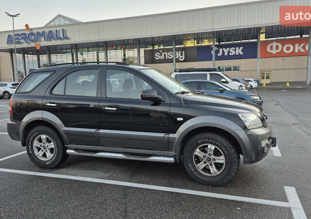 Киа Соренто 2004 в Борисполе на Automoto.ua Черный Киа Соренто, объемом двигателя 2.5 л и пробегом 158 тыс. км за 5600 $, фото 9 на Automoto.ua