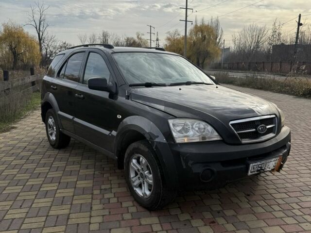 Черный Киа Соренто, объемом двигателя 2.5 л и пробегом 255 тыс. км за 3000 $, фото 2 на Automoto.ua