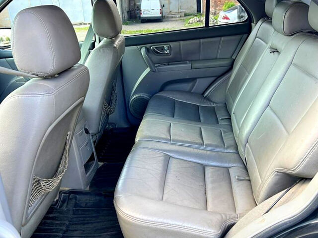 Черный Киа Соренто, объемом двигателя 2.5 л и пробегом 304 тыс. км за 3800 $, фото 7 на Automoto.ua