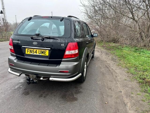 Чорний Кіа Соренто, об'ємом двигуна 2.5 л та пробігом 230 тис. км за 4200 $, фото 2 на Automoto.ua