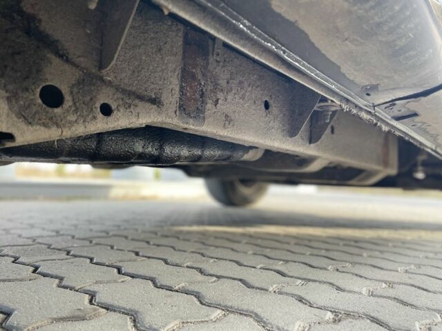 Черный Киа Соренто, объемом двигателя 2.5 л и пробегом 270 тыс. км за 3350 $, фото 11 на Automoto.ua