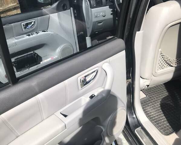 Черный Киа Соренто, объемом двигателя 2.5 л и пробегом 262 тыс. км за 9200 $, фото 8 на Automoto.ua