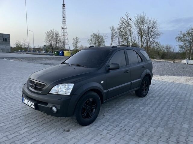 Черный Киа Соренто, объемом двигателя 2.5 л и пробегом 310 тыс. км за 3950 $, фото 22 на Automoto.ua