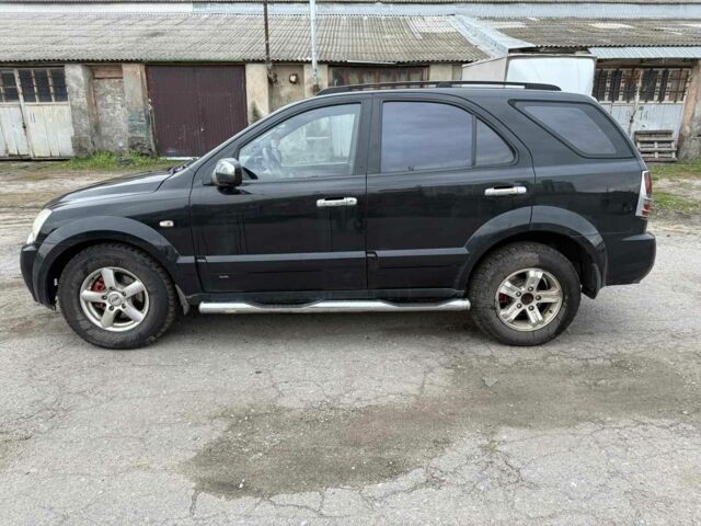 Черный Киа Соренто, объемом двигателя 2.5 л и пробегом 254 тыс. км за 3700 $, фото 1 на Automoto.ua