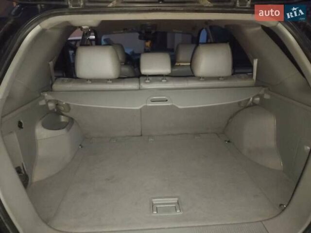 Черный Киа Соренто, объемом двигателя 2.5 л и пробегом 256 тыс. км за 7250 $, фото 13 на Automoto.ua