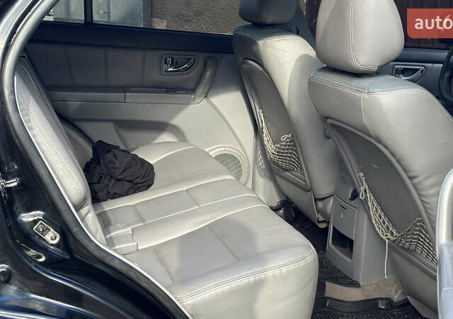 Киа Соренто 2005 в Кицмане на Automoto.ua Черный Киа Соренто, объемом двигателя 2.5 л и пробегом 300 тыс. км за 8411 $, фото 12 на Automoto.ua