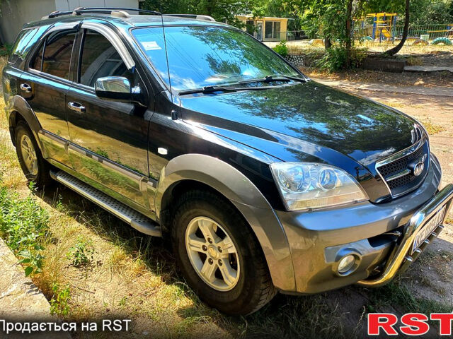 Чорний Кіа Соренто, об'ємом двигуна 2.4 л та пробігом 230 тис. км за 7200 $, фото 5 на Automoto.ua