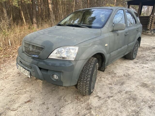 Черный Киа Соренто, объемом двигателя 2.5 л и пробегом 293 тыс. км за 3450 $, фото 1 на Automoto.ua