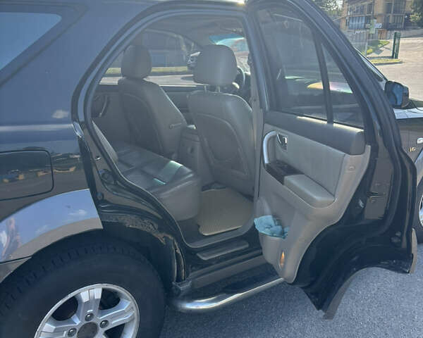 Киа Соренто 2005 в Киеве на Automoto.ua Черный Киа Соренто, объемом двигателя 2.5 л и пробегом 300 тыс. км за 5500 $, фото 18 на Automoto.ua