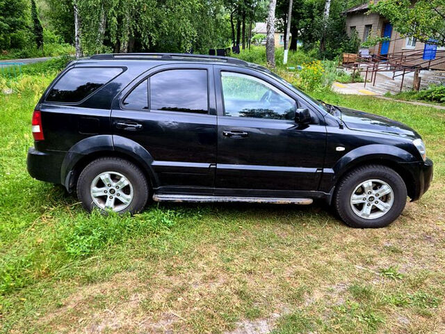 Чорний Кіа Соренто, об'ємом двигуна 2.5 л та пробігом 299 тис. км за 3000 $, фото 11 на Automoto.ua