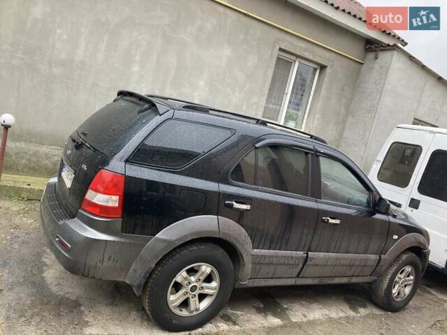 Черный Киа Соренто, объемом двигателя 2.5 л и пробегом 220 тыс. км за 4500 $, фото 10 на Automoto.ua