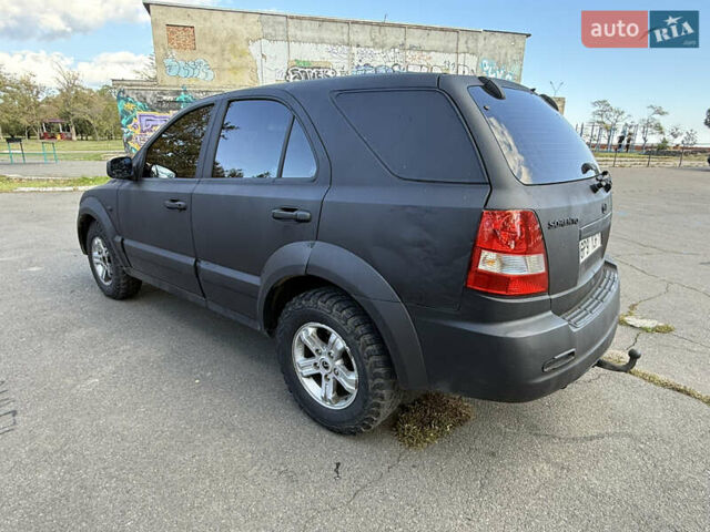 Черный Киа Соренто, объемом двигателя 2.5 л и пробегом 160 тыс. км за 3500 $, фото 3 на Automoto.ua