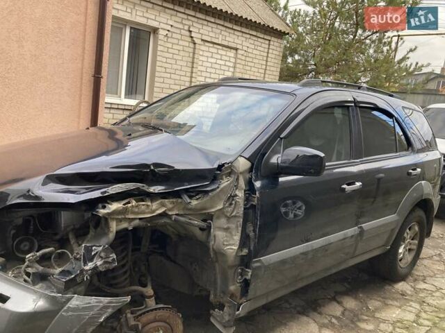 Черный Киа Соренто, объемом двигателя 2.5 л и пробегом 220 тыс. км за 4500 $, фото 7 на Automoto.ua
