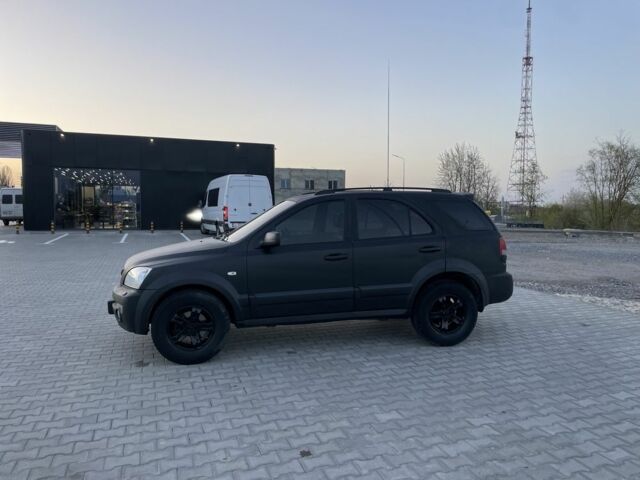 Черный Киа Соренто, объемом двигателя 2.5 л и пробегом 310 тыс. км за 3950 $, фото 3 на Automoto.ua