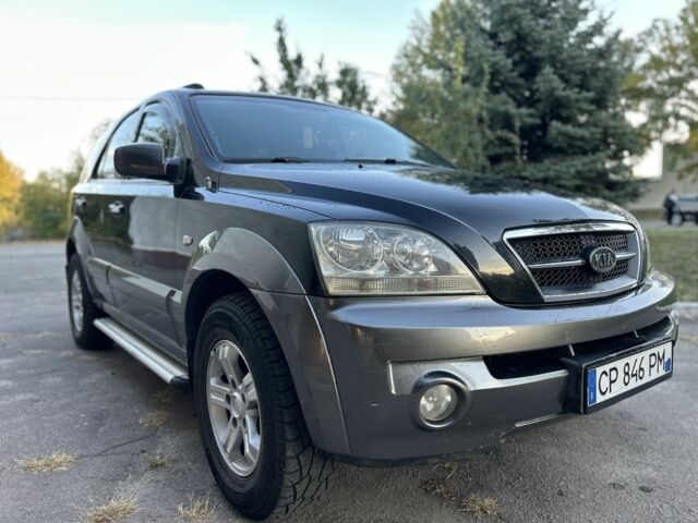 Черный Киа Соренто, объемом двигателя 2.5 л и пробегом 279 тыс. км за 4600 $, фото 2 на Automoto.ua