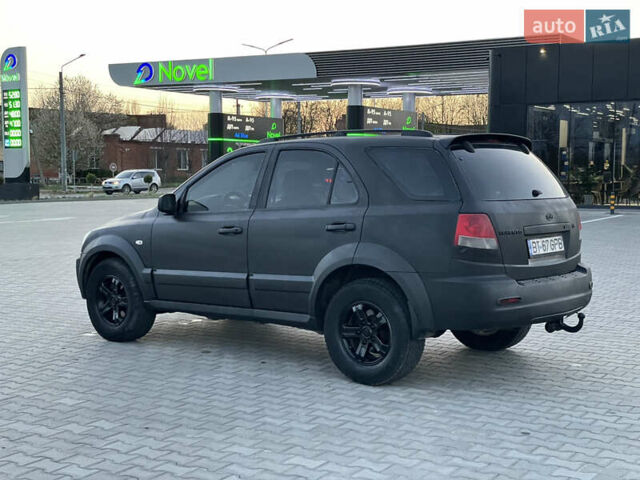 Киа Соренто 2005 в Новоднестровск на Automoto.ua Черный Киа Соренто, объемом двигателя 2.5 л и пробегом 230 тыс. км за 4100 $, фото 3 на Automoto.ua