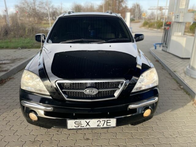 Черный Киа Соренто, объемом двигателя 2.5 л и пробегом 270 тыс. км за 3350 $, фото 2 на Automoto.ua