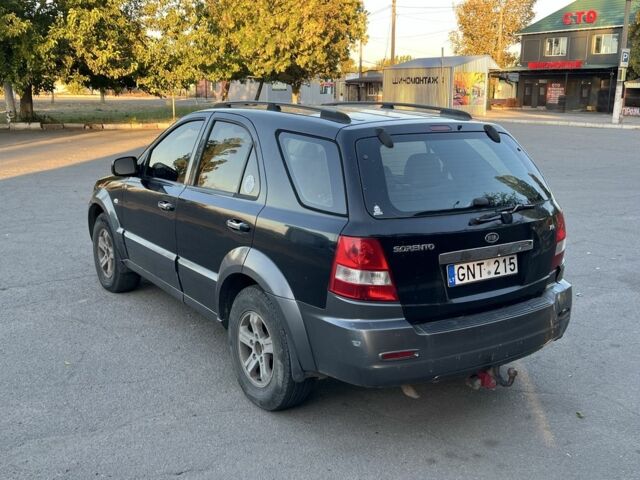 Черный Киа Соренто, объемом двигателя 3.5 л и пробегом 340 тыс. км за 4200 $, фото 3 на Automoto.ua