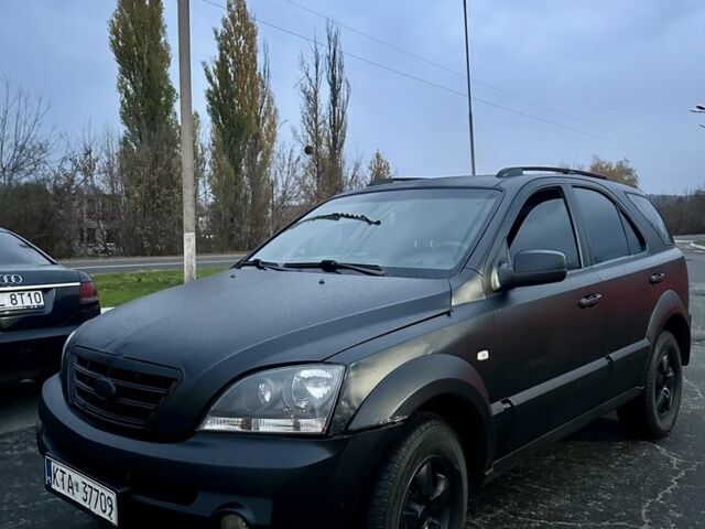 Киа Соренто 2005 в Изюме на Automoto.ua Черный Киа Соренто, объемом двигателя 2.5 л и пробегом 315 тыс. км за 3700 $, фото 3 на Automoto.ua