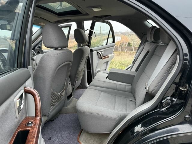 Черный Киа Соренто, объемом двигателя 2.5 л и пробегом 258 тыс. км за 5250 $, фото 15 на Automoto.ua