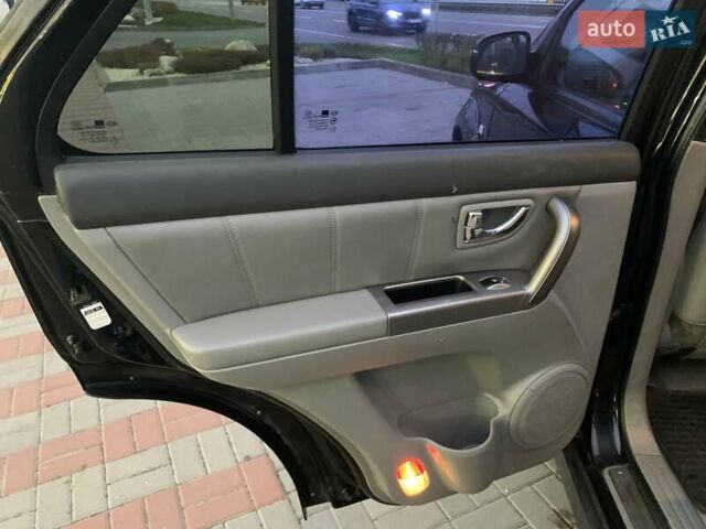 Чорний Кіа Соренто, об'ємом двигуна 2.5 л та пробігом 204 тис. км за 6150 $, фото 16 на Automoto.ua