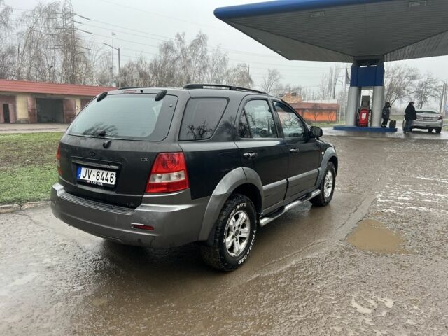 Черный Киа Соренто, объемом двигателя 2.5 л и пробегом 237 тыс. км за 3450 $, фото 6 на Automoto.ua