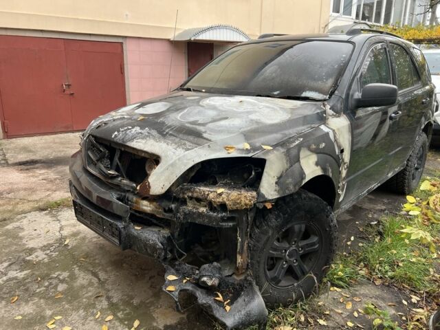 Черный Киа Соренто, объемом двигателя 2.5 л и пробегом 2 тыс. км за 800 $, фото 4 на Automoto.ua