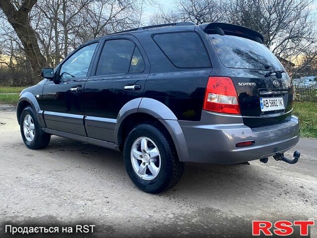 Чорний Кіа Соренто, об'ємом двигуна 2.5 л та пробігом 216 тис. км за 6200 $, фото 3 на Automoto.ua