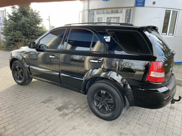 Черный Киа Соренто, объемом двигателя 2.5 л и пробегом 270 тыс. км за 3350 $, фото 8 на Automoto.ua