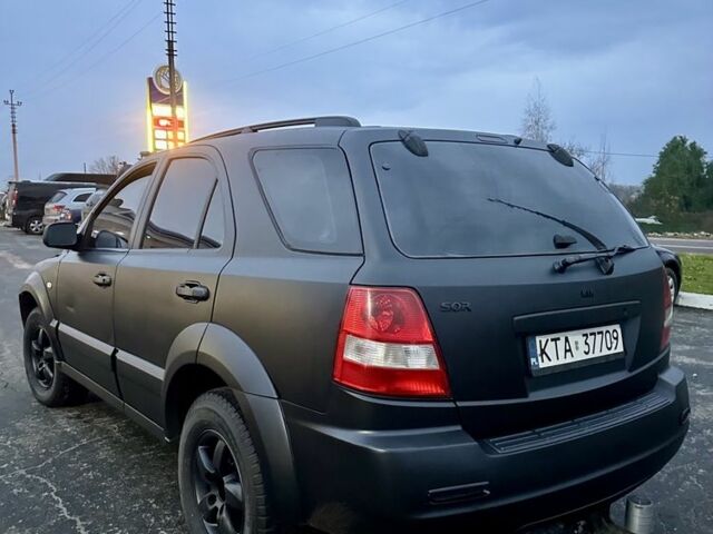 Киа Соренто 2005 в Изюме на Automoto.ua Черный Киа Соренто, объемом двигателя 2.5 л и пробегом 315 тыс. км за 3700 $, фото 1 на Automoto.ua
