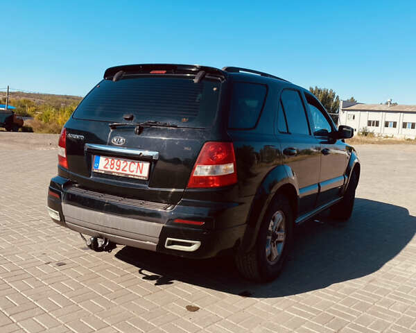 Черный Киа Соренто, объемом двигателя 2.5 л и пробегом 333 тыс. км за 4300 $, фото 2 на Automoto.ua