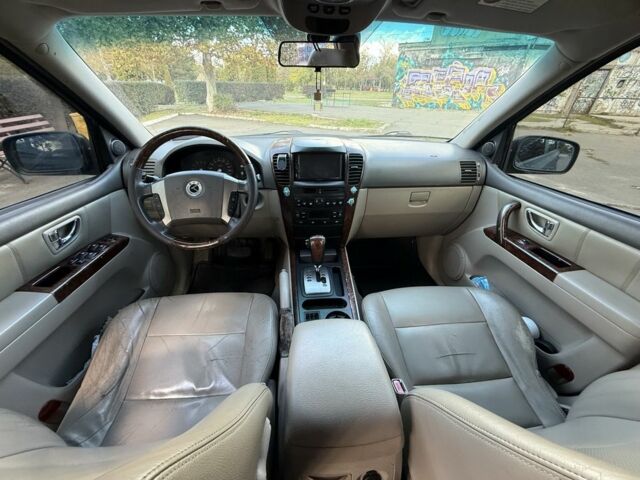 Чорний Кіа Соренто, об'ємом двигуна 2.5 л та пробігом 165 тис. км за 3500 $, фото 6 на Automoto.ua