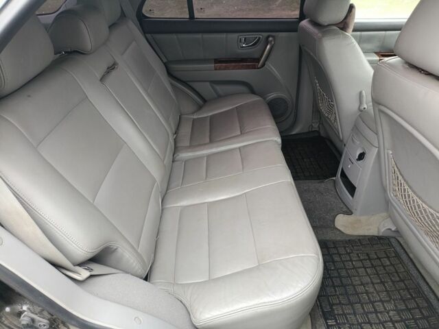 Черный Киа Соренто, объемом двигателя 0 л и пробегом 220 тыс. км за 4000 $, фото 2 на Automoto.ua