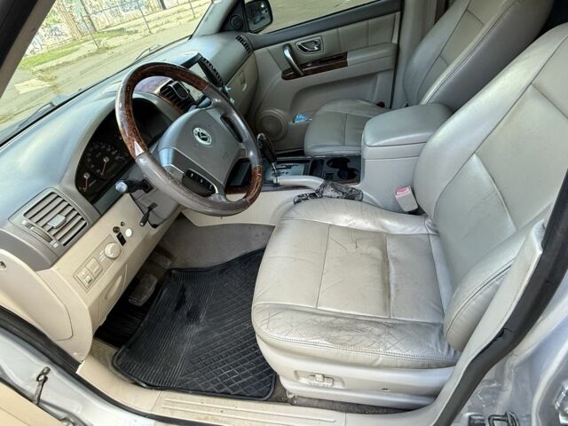 Чорний Кіа Соренто, об'ємом двигуна 2.5 л та пробігом 165 тис. км за 3500 $, фото 5 на Automoto.ua