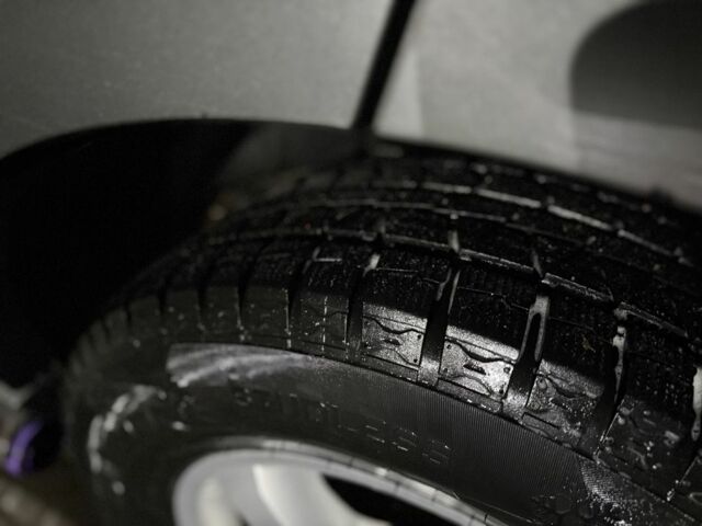 Черный Киа Соренто, объемом двигателя 0 л и пробегом 350 тыс. км за 3800 $, фото 10 на Automoto.ua