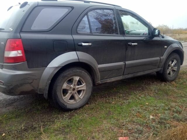 Чорний Кіа Соренто, об'ємом двигуна 2.5 л та пробігом 300 тис. км за 3700 $, фото 2 на Automoto.ua
