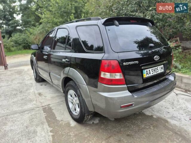 Черный Киа Соренто, объемом двигателя 2.5 л и пробегом 296 тыс. км за 6200 $, фото 3 на Automoto.ua