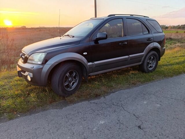 Черный Киа Соренто, объемом двигателя 2.5 л и пробегом 291 тыс. км за 7200 $, фото 1 на Automoto.ua