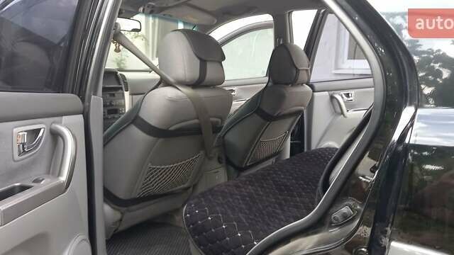 Киа Соренто 2005 в Одессе на Automoto.ua Черный Киа Соренто, объемом двигателя 2.5 л и пробегом 230 тыс. км за 7600 $, фото 4 на Automoto.ua