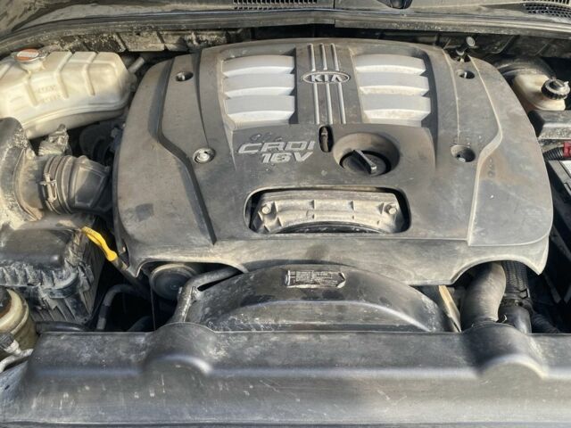 Черный Киа Соренто, объемом двигателя 2.5 л и пробегом 293 тыс. км за 3450 $, фото 15 на Automoto.ua